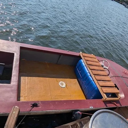 Floating * Berlin